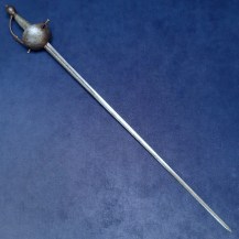Spanish 18th Century Smallsword, with Motto-Inscribed Blade 2